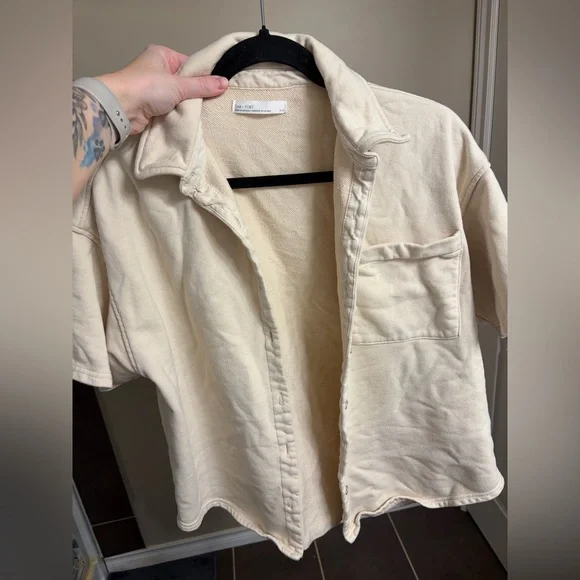 Oak & Fort Short Sleeve Button Up Shirt - Medium - Picture 6 of 6